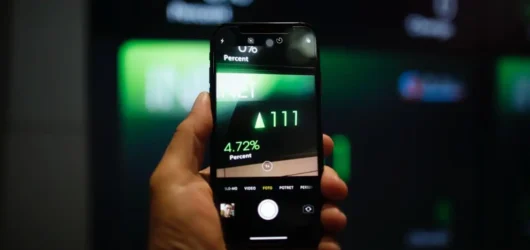 IHSG Menguat Tipis, Saham BBTN hingga BREN Beri Sinyal Peluang