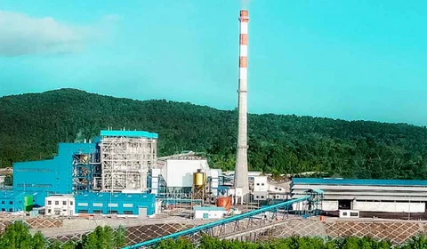 Investasi Saham DSSA: Raih Untung Besar dari Proyek Data Center yang Menggiurkan!