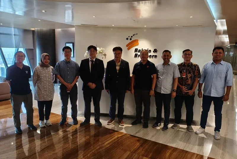 Transjakarta Perbanyak Armada Baru, Kolaborasi VKTR dan Hankook Tire Siap Mengaspal!