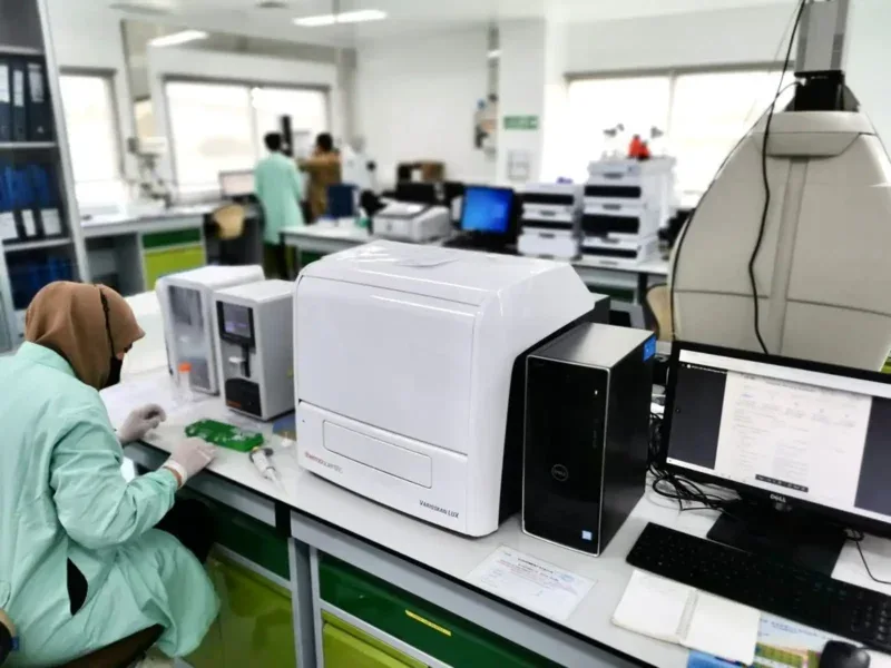 KLBF Buyback Rp250 Miliar: Sinyal Fundamental Kuat, Tapi Hati-hati dengan Tekanan Jual!