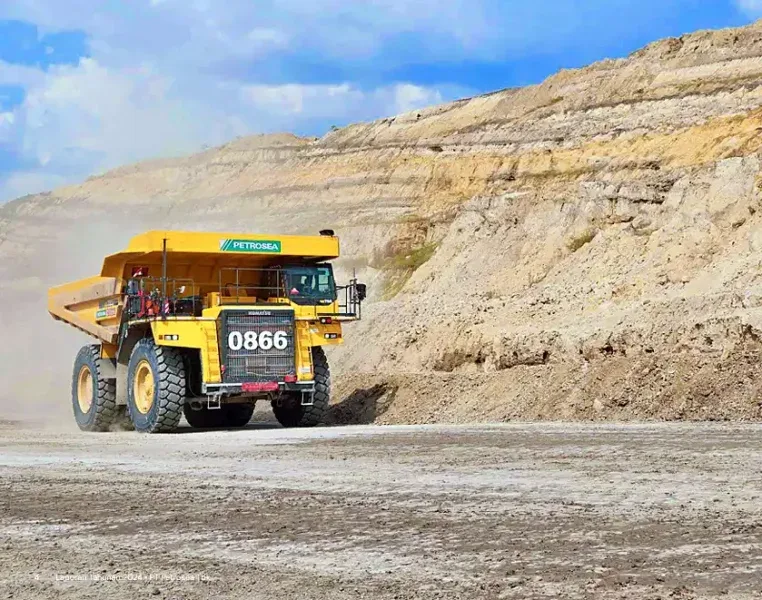 Heboh! Petrosea (PTRO) Bantah Keras Isu Kolaborasi dengan Grup Hafar dan Cakra Buana