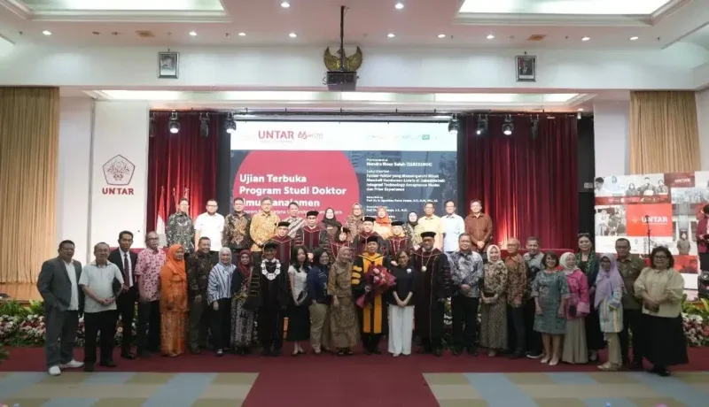 Kisah Inspiratif Hendra Noor Saleh: Dari Dunia Otomotif ke Ranah Akademis, Kupas Tuntas Strategi Adopsi Kendaraan Listrik