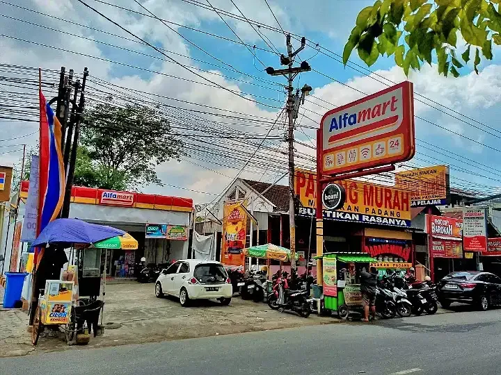 Morgan Stanley Jual Saham Alfamart (AMRT)! Saatnya Ikut Ambil Keuntungan