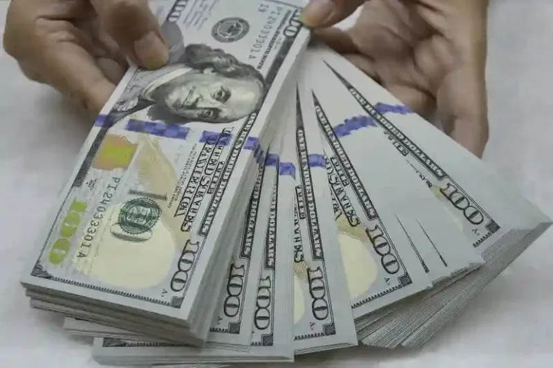 Dolar AS Mengganas, Yen Terpojok: Akankah BoJ Bertindak?