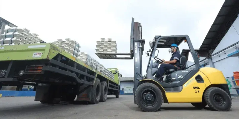 Laba TINS Anjlok, Liabilitas Jangka Pendek Jadi Perhatian Investor